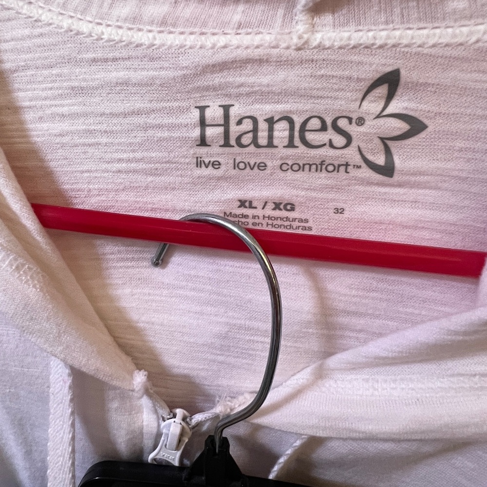3 Hanes Hoodies for the price of 2! - Picture 3 of 4